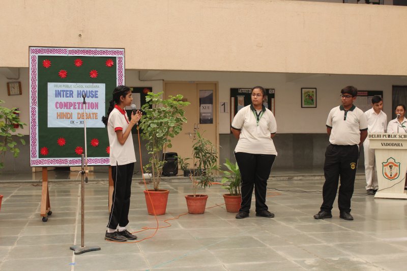 INTER HOUSE COMPETITION HINDI DEBATE