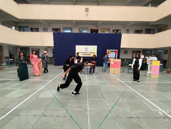 INTER HOUSE AD MAD WORLD COMPETITION 